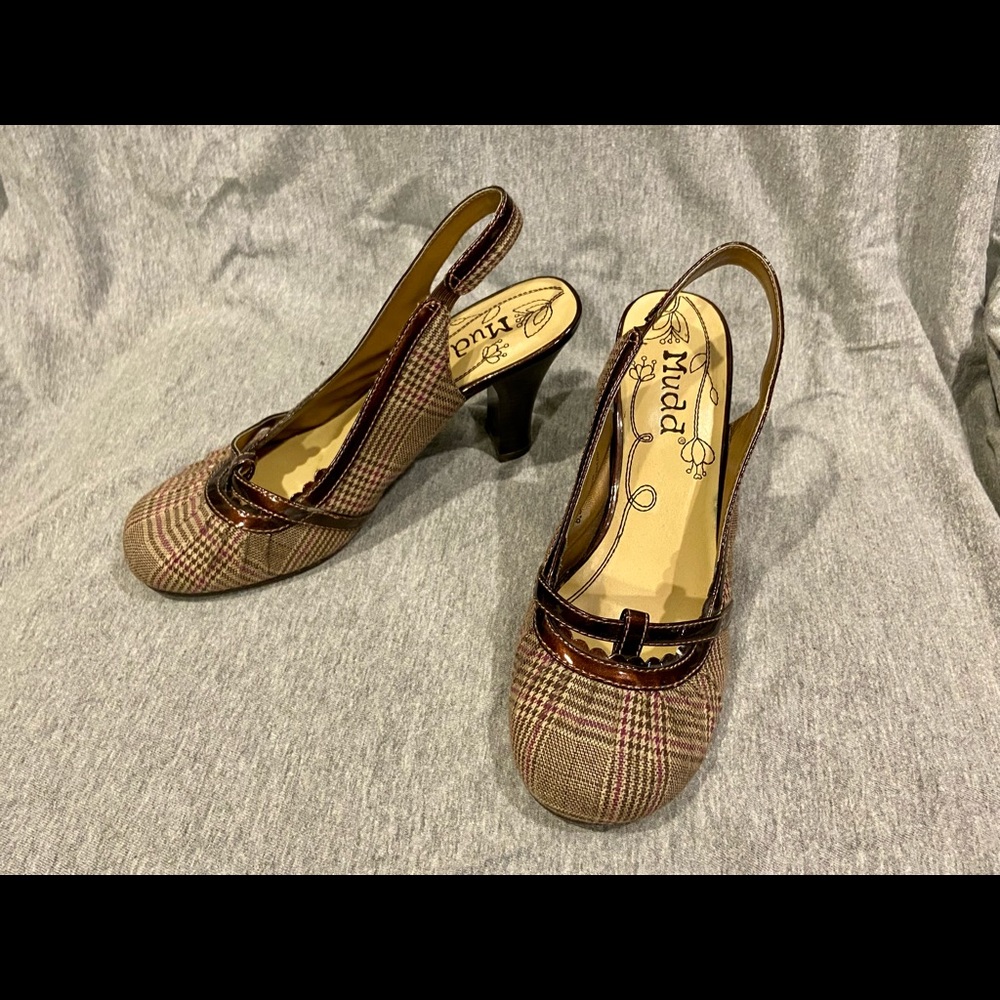 Mudd sling back heels